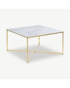Table basse carrée Ophelia, aspect marbre en laiton