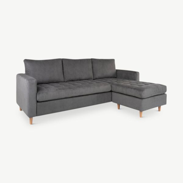 Ferno lounge sofa, Mørkegrå velour og naturben set fra skrå vinkel