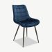 Lisboa spisebordsstol, blå velour & sorte ben set fra skrå vinkel